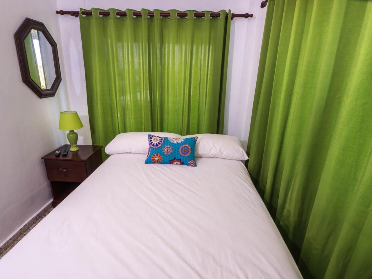 B&M Setup Hotels Los Mameyes  ภายนอก รูปภาพ