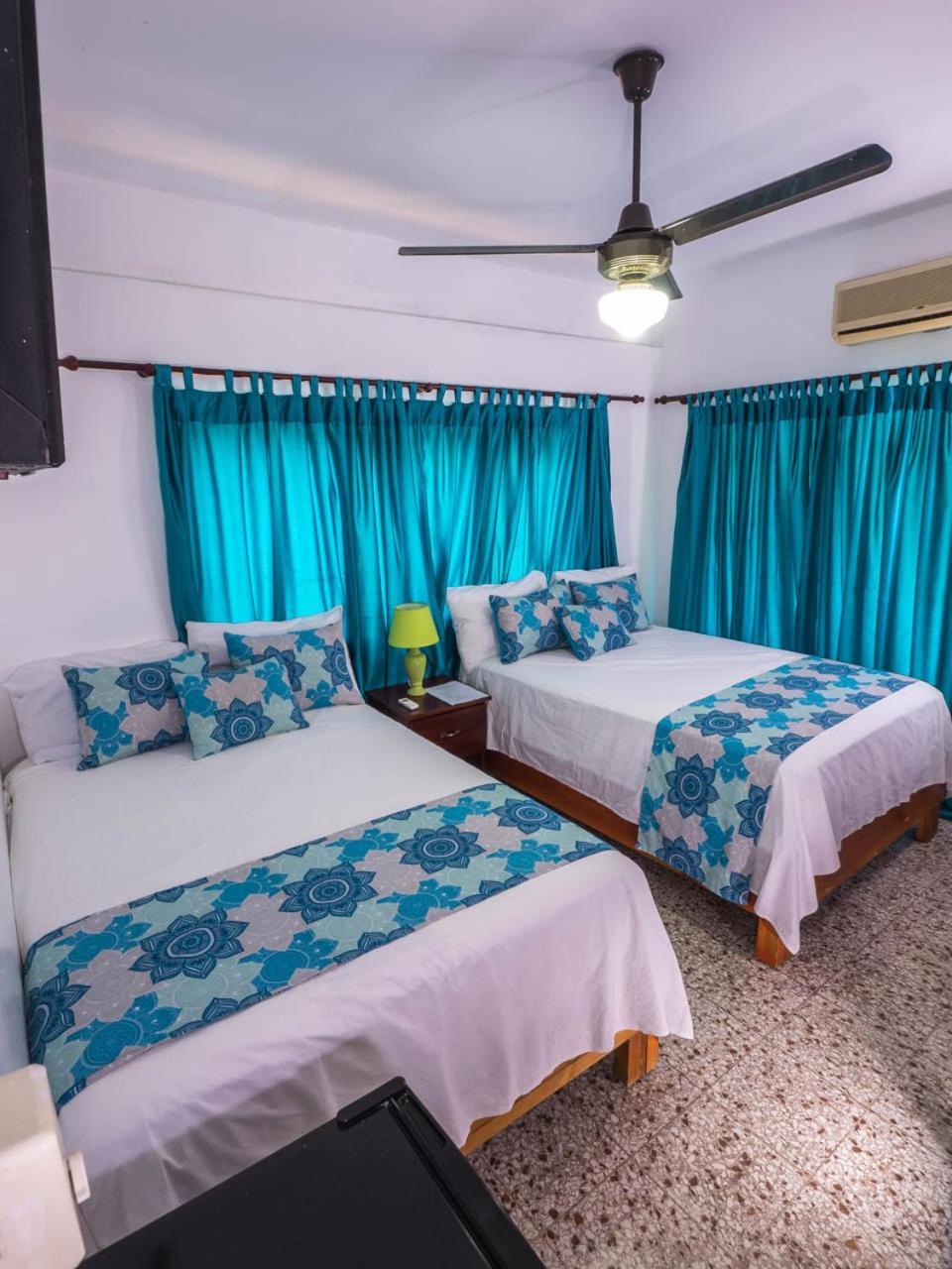 B&M Setup Hotels Los Mameyes  ภายนอก รูปภาพ